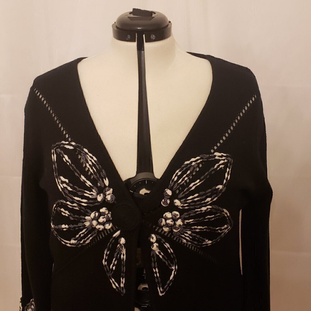 Monterey Bay Black & White Butterfly One Snap Closure Cardigan/Sweater, Size XL - Picture 2 of 14